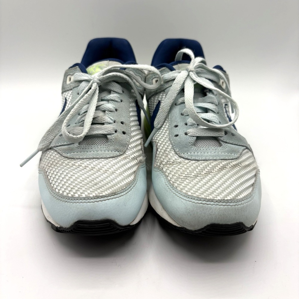 NIKE Air Sneakers Women's Size 7 Light Blue Navy Running‎ Athletic Shoes - Picture 2 of 8